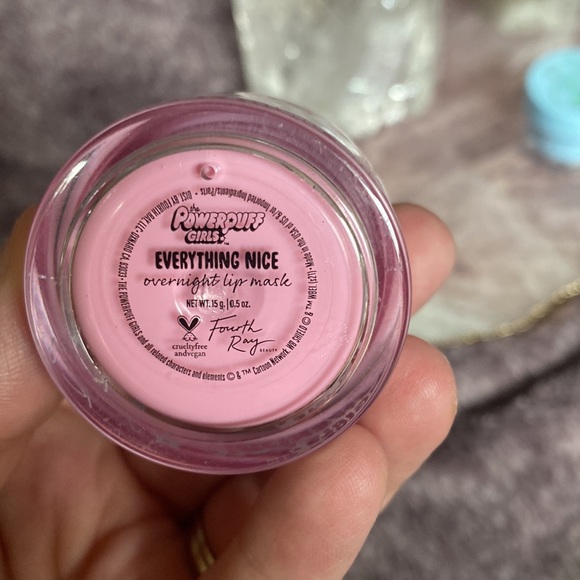 Colourpop 2 pc Lip Mask Set “Powerpuff Girls” - Picture 5 of 9